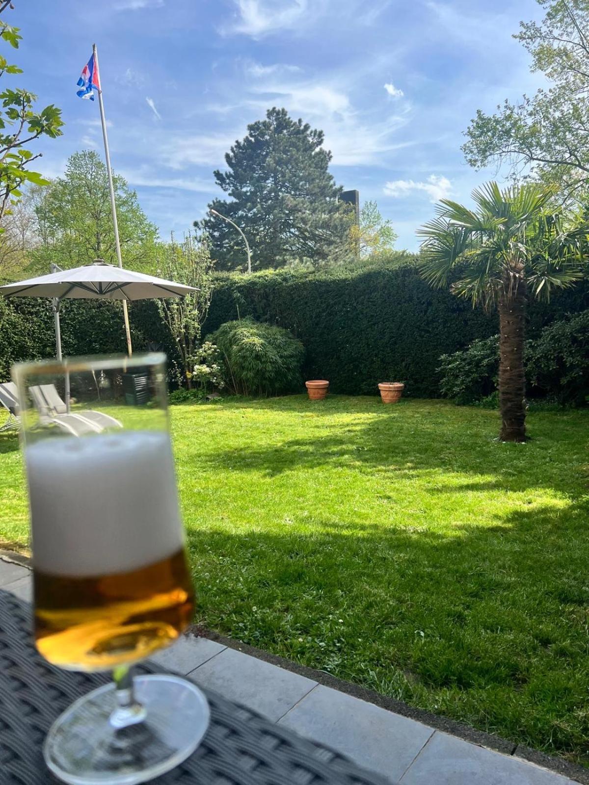 Villa Casa Blanca Mit Privatem Schwimmbad 26 Grad Und Sauna Duisburgo Exterior foto